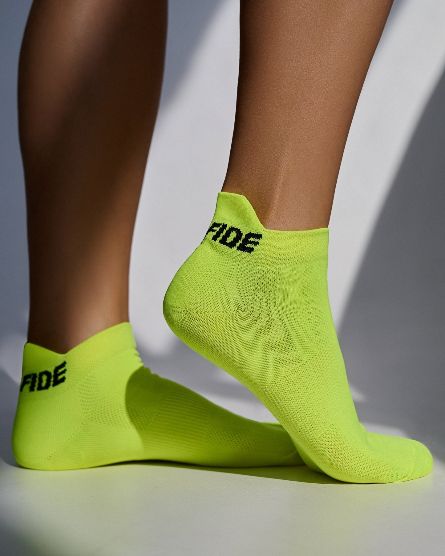 Socks Acid Yellow (3 pairs) - Bona Fide